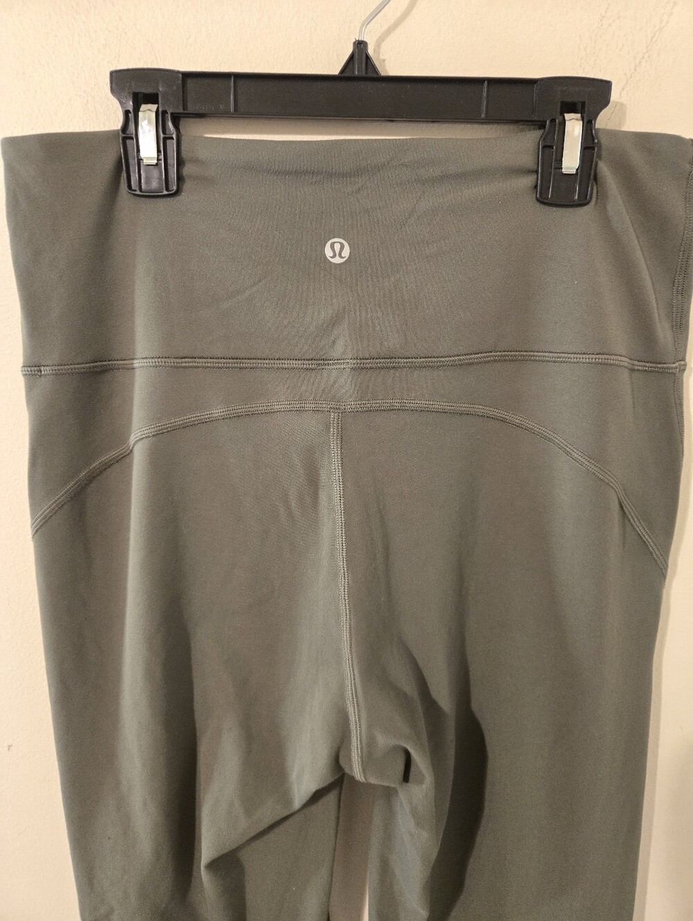 Lululemon Groove Super-High-Rise Flared Pant Nulu 10 - Picture 5 of 7